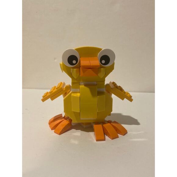 LEGO Set 40202 Easter Chick Set - Picture 2 of 8